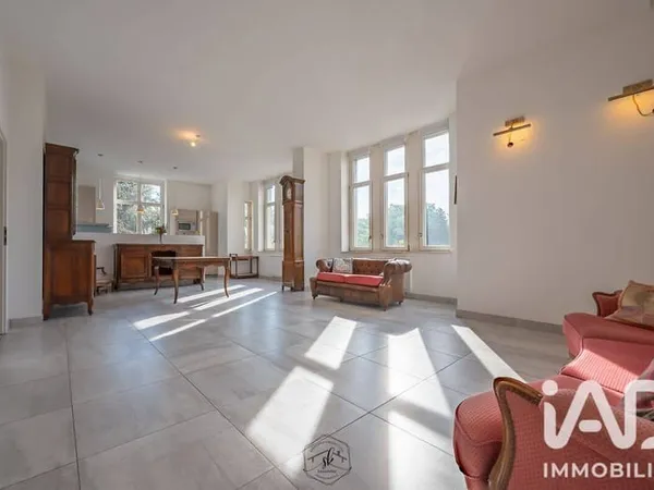 Appartement 4 pièces 144 m²