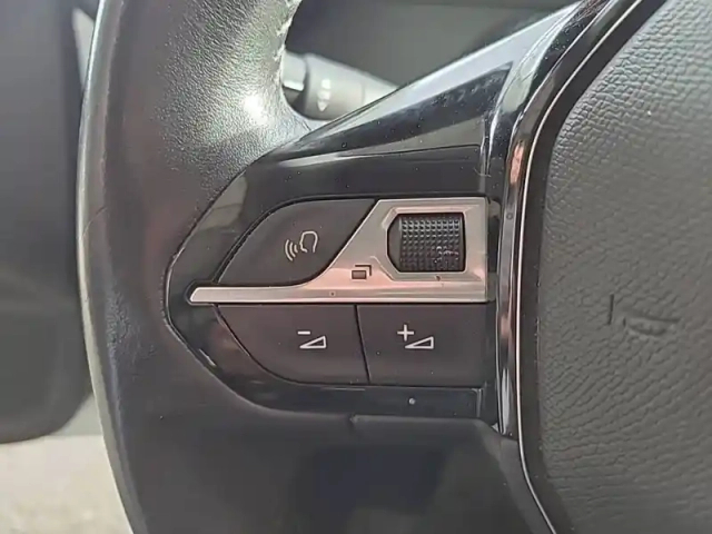 Peugeot 208 bluehdi 100 s&amp;s bvm6 — photo 22