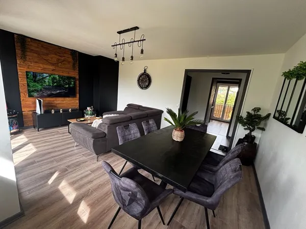 Appartement T3 70 m² avec garage et cave - Lagnieu