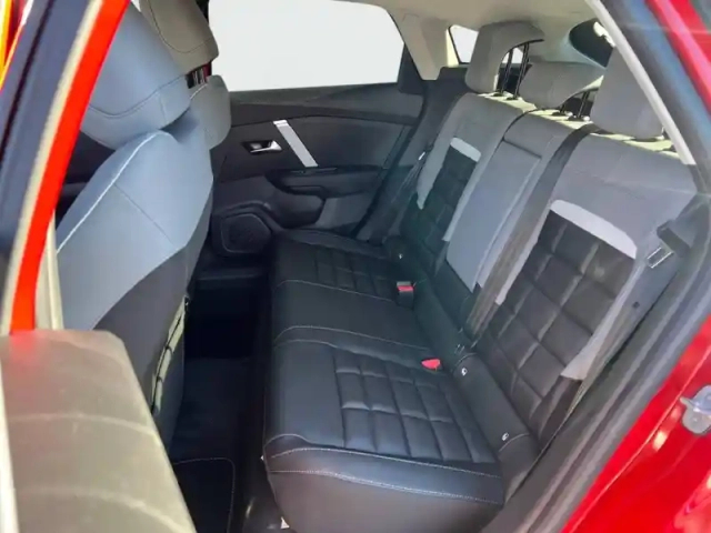 Citroën C4 e- 156 ch autonomie étendue — photo 6