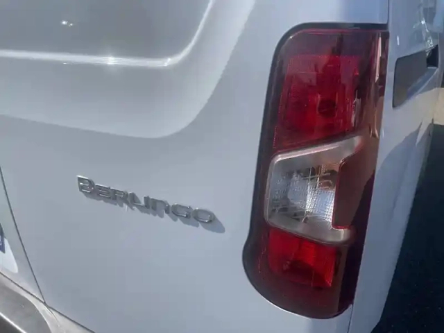 Citroën Berlingo van m diesel 100 ch manuelle — photo 17