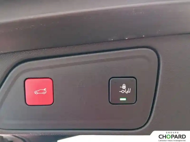 Peugeot 3008 hybrid 225 e-eat8 — photo 7