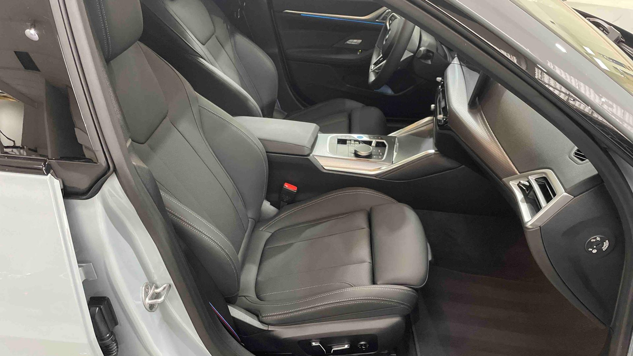 BMW i4 eDrive40 340 ch BVA — photo 14