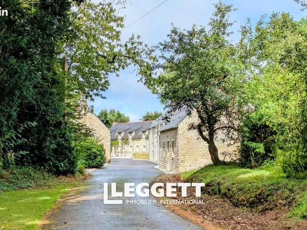 Maison 19 pièces 695 m²