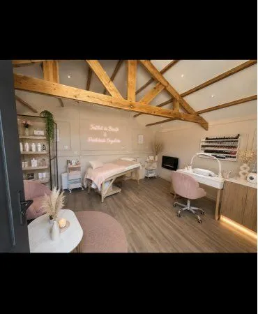 Commerce Location Arles  20m² 590€