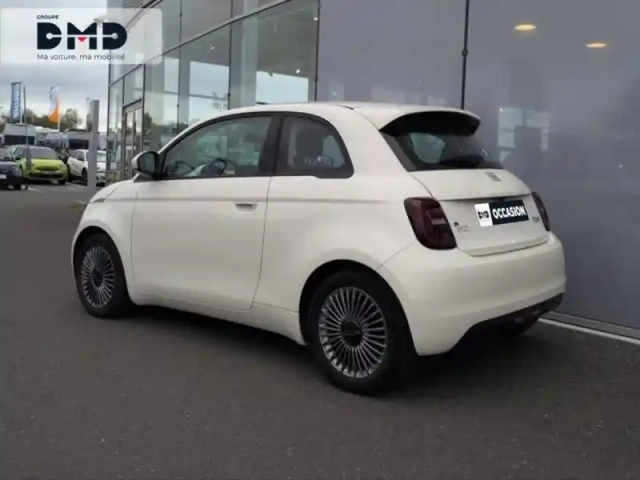 Fiat 500 e 118ch icone  42kwh my23 — photo 4