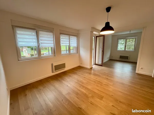 Appartement à louer - Remiremont - T2 bis avec bureau
