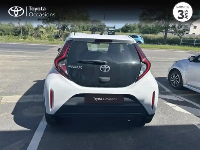 Toyota Aygo X 1.0 vvt-i 72ch dynamic s-cvt — photo 4