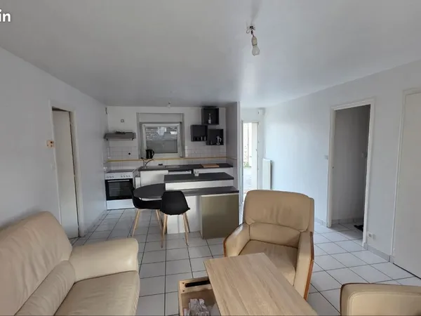 Colocation meublée - Chambre disponible dans T3 avec jardin - Le Sourn
