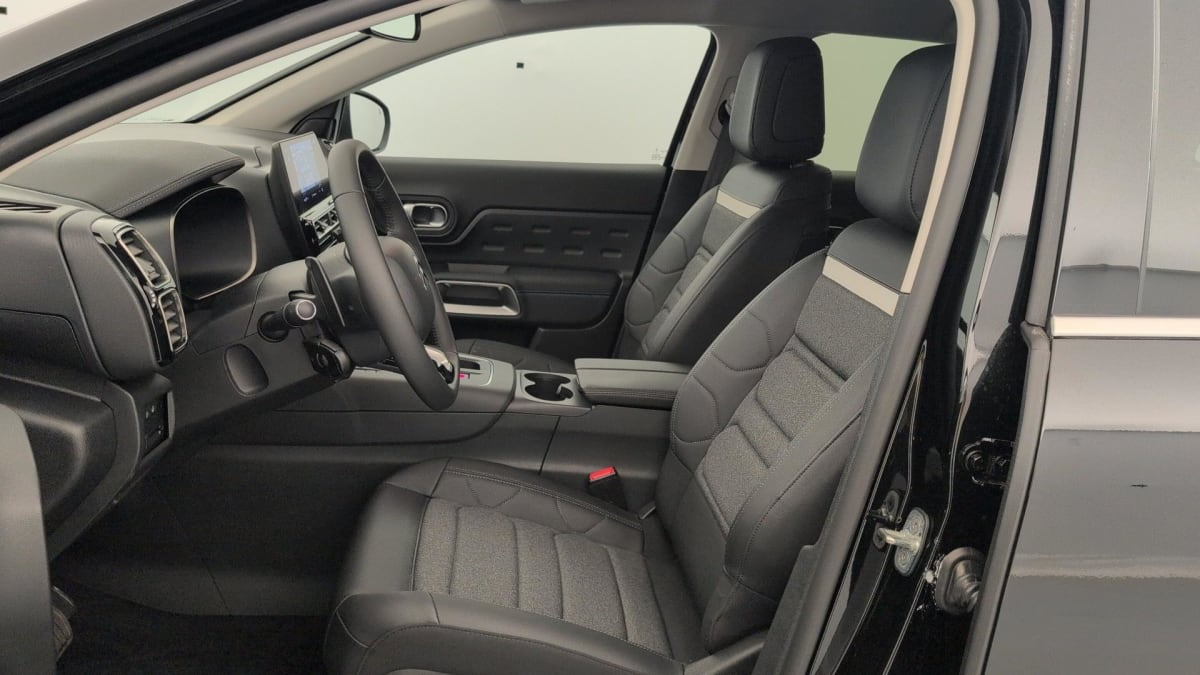 Peugeot 2008 — photo 21