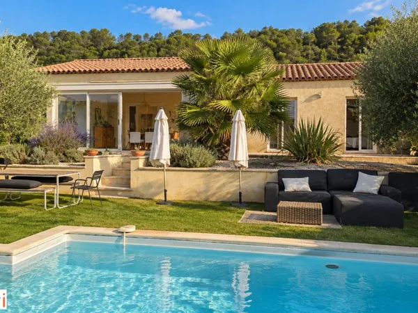 Une maison où il ne reste plus qu'à poser ses valises !