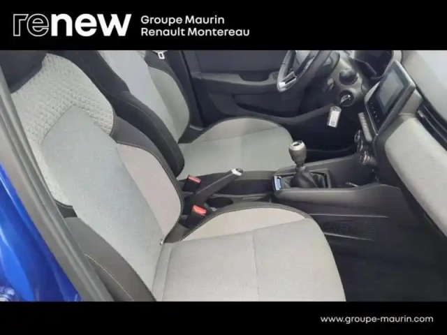 Renault Clio 1.5 blue dci 100ch evolution - 24 — photo 15