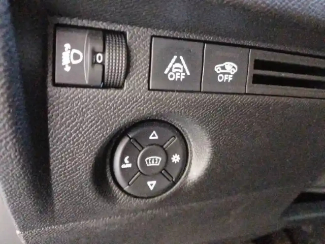 Citroën C4 puretech 130 s&amp;s bvm6 — photo 29