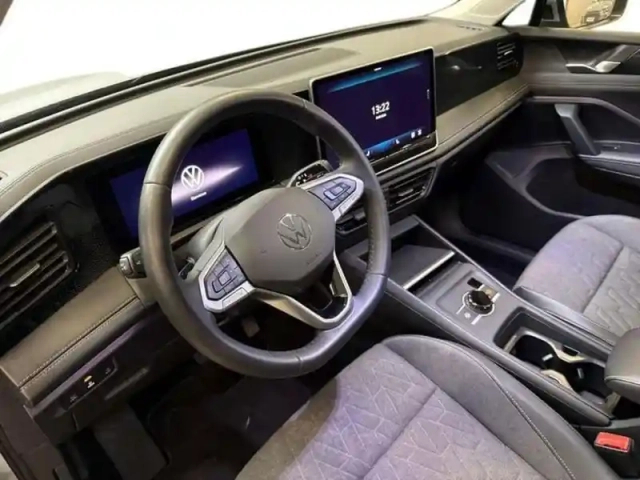 Volkswagen Tiguan 2.0 tdi 150ch dsg7 vw edition — photo 9