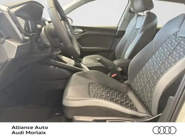 Audi A1 sportback 30 tfsi 116ch design s tronic 7 — photo 7
