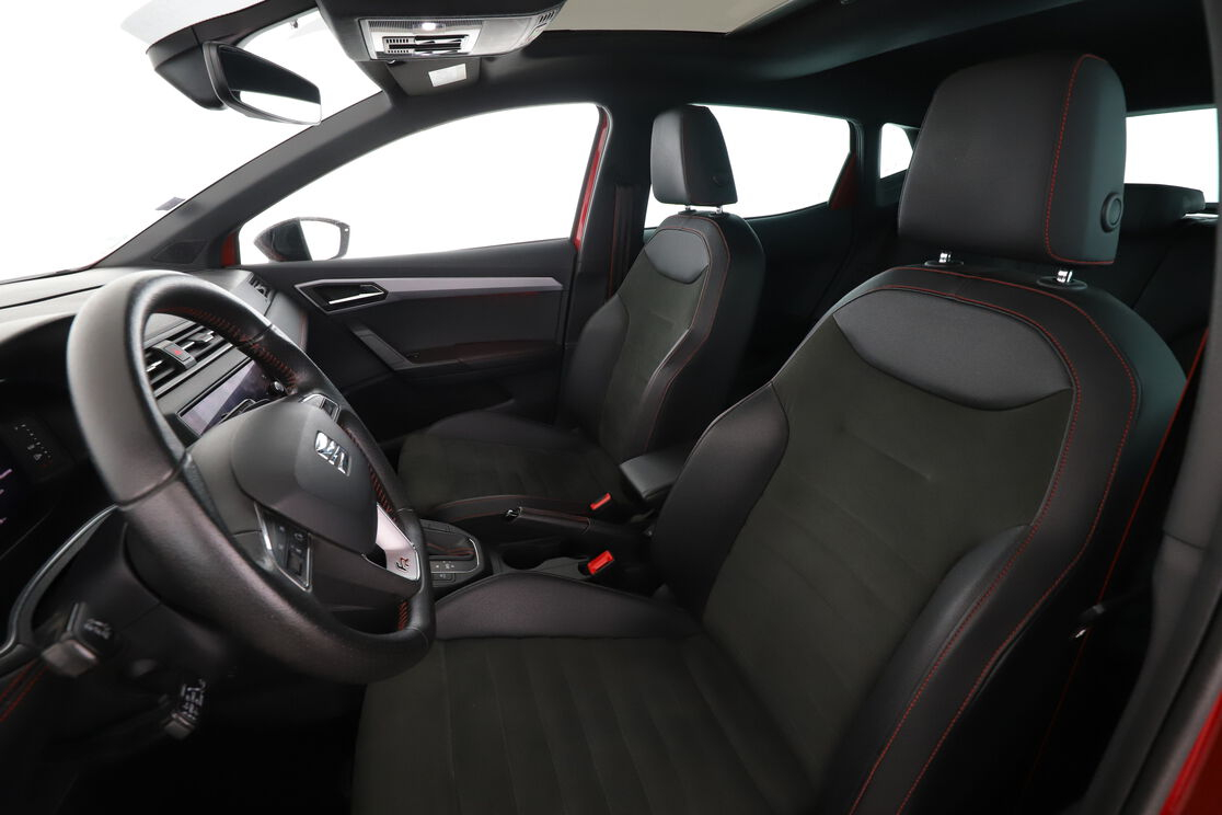 Seat Ibiza 1.5 TSI ACT FR Xclusive DSG7 — photo 9
