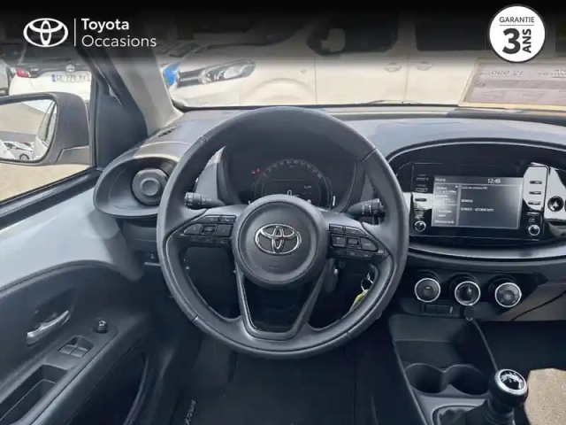 Toyota Aygo X 1.0 vvt-i 72ch dynamic — photo 9