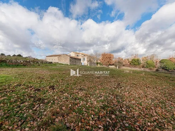 Maison 7 pièces 235 m²