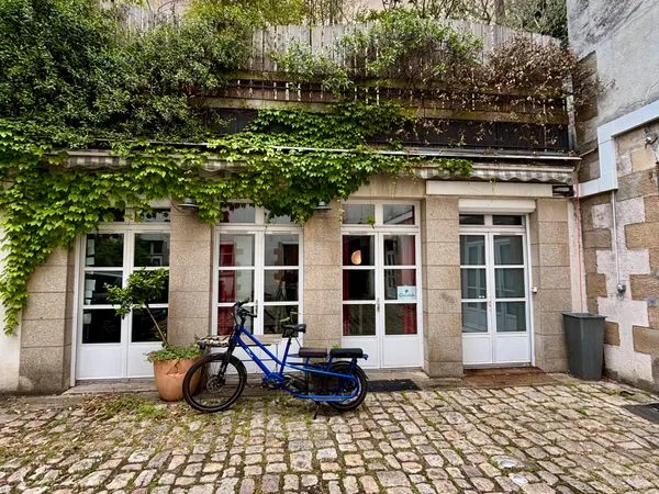 Bureau à partager en plein centre de Nantes