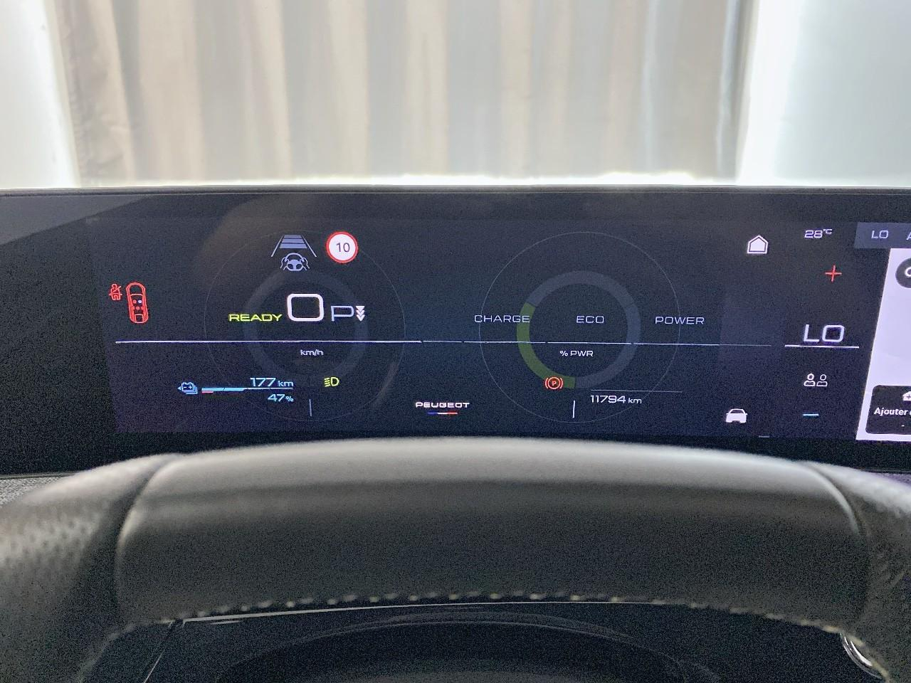 Peugeot 3008 electrique 210 ch 73 kwh gt — photo 13