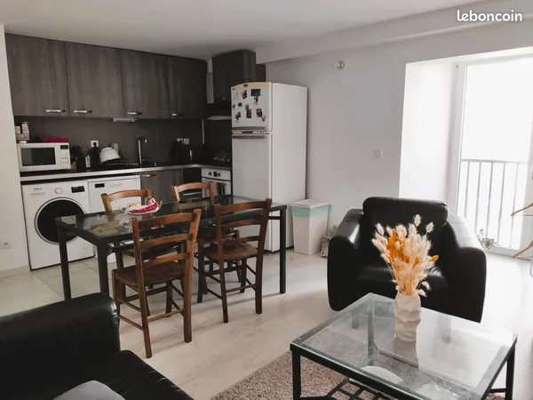 Chambre meublée dans colocation, Porte d'Italie, Métro Lignes 14 et 7 - 765 Euros tout compris, Visi