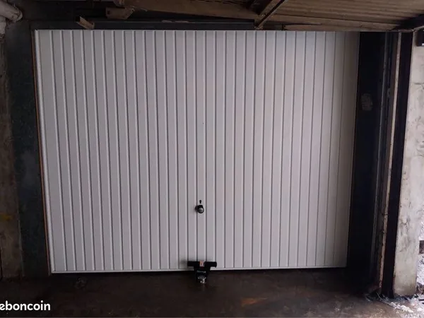 Garage Eurydice 2 / martelle