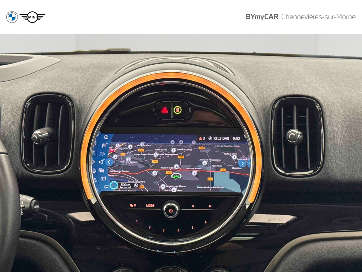 Mini Countryman 125 - 95 ch ALL4 BVA6 — photo 23