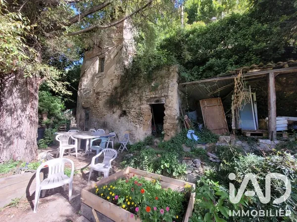 Terrain 1603 m²