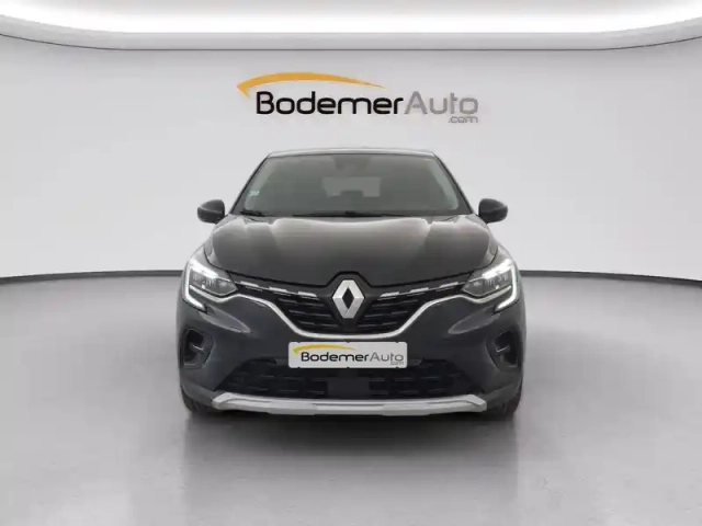 Renault Captur e-tech plug-in 160 — photo 107