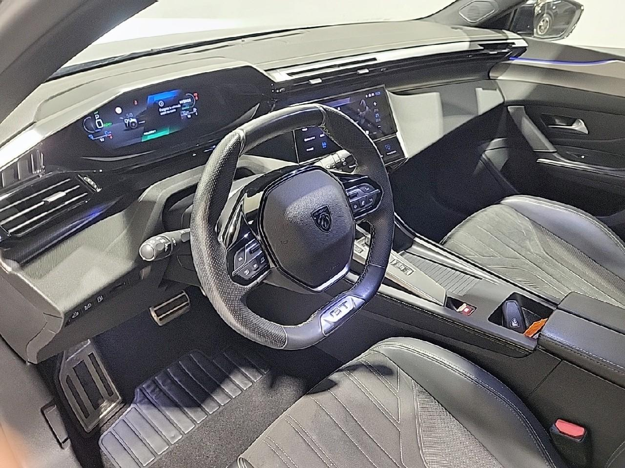 Peugeot 308 sw phev 225 e-eat8 gt — photo 9