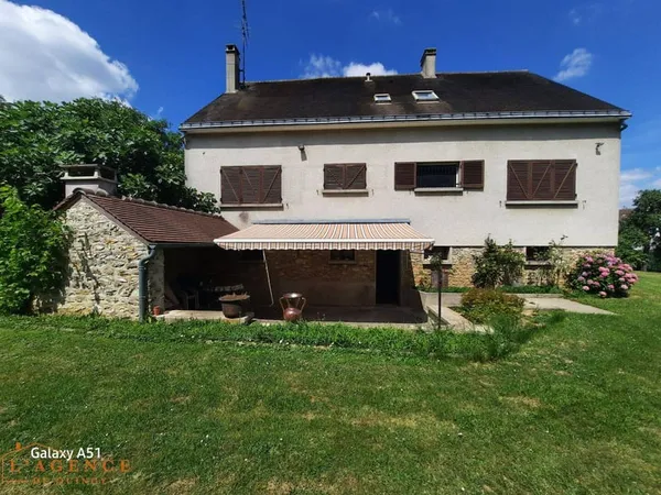 Maison 6 pièces 181 m²