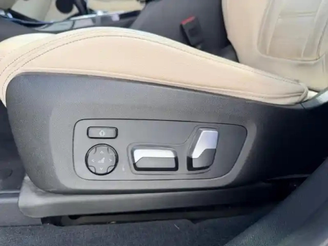 Bmw X3 xdrive20da 190ch luxury — photo 9