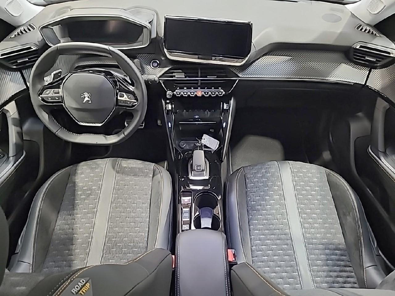 Peugeot 2008 puretech 130 s&s eat8 roadtrip — photo 12