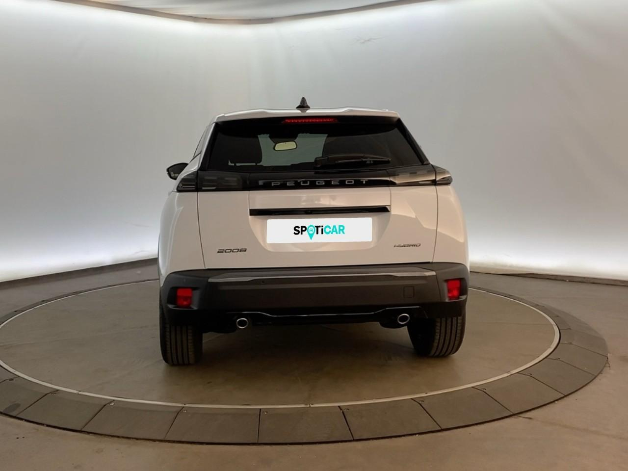 Peugeot 2008 hybrid 145 ch e-dcs6 allure — photo 5