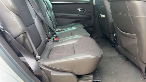 Renault Espace 1.6 dCi 160 Energy EDC - Zen – 2018 – 175763 km – Diesel – Boîte Automatique — photo 8