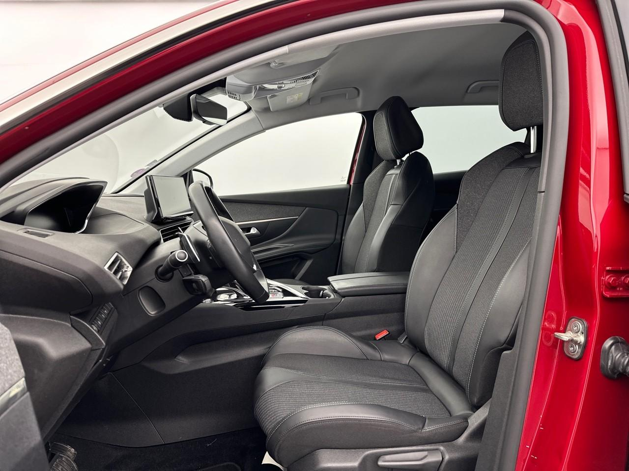 Peugeot 3008 hybrid 225 e-eat8 allure pack — photo 10
