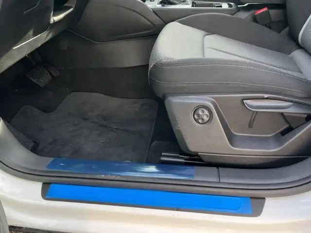 Audi Q2 35 tfsi 150 s tronic 7 — photo 25