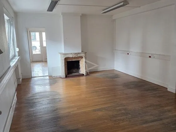 Appartement 7 pièces 153 m²