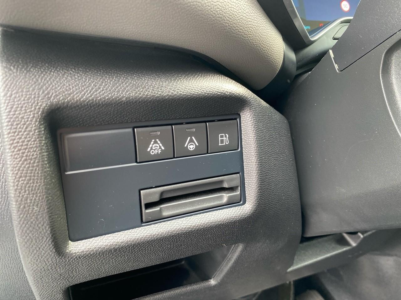 Citroën C5 Aircross hybrid rechargeable 225ch shine pack e-eat8 — photo 14