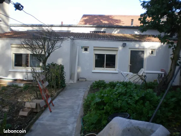 Appartement Location Montrond-les-Bains 2p 25m² 600€