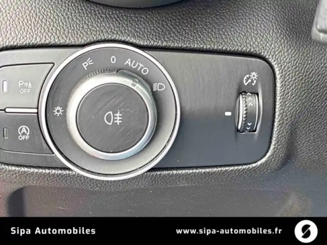 Alfa Romeo Giulia 2.2 210 ch at8 q4 — photo 23