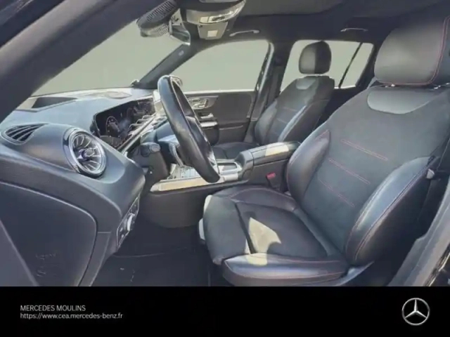 Mercedes Glb 200d 150ch amg line 8g dct — photo 13