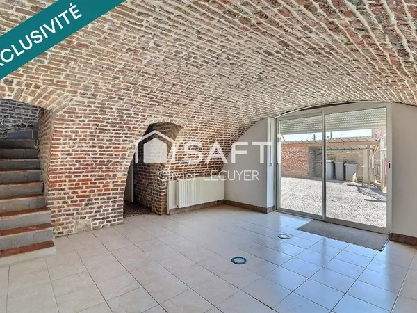 Belle maison atypique, idéale pour une première acquisition ou pour un investissement locatif !