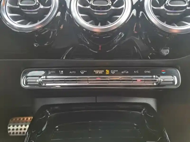 Mercedes Cla mercedes-amg  35 4matic cou — photo 42