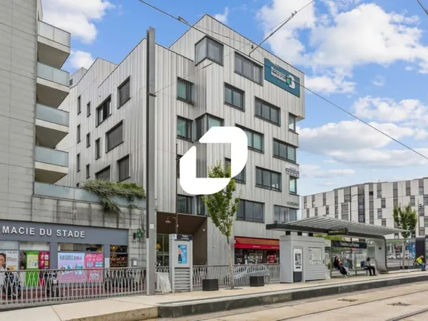 Bureaux 1893 m²