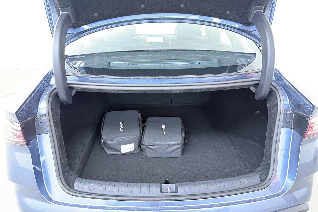BYD Seal 6 — photo 5