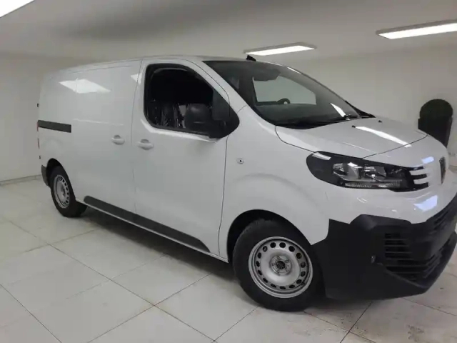 Peugeot Expert fgn m diesel 180 ch automatique — photo 8