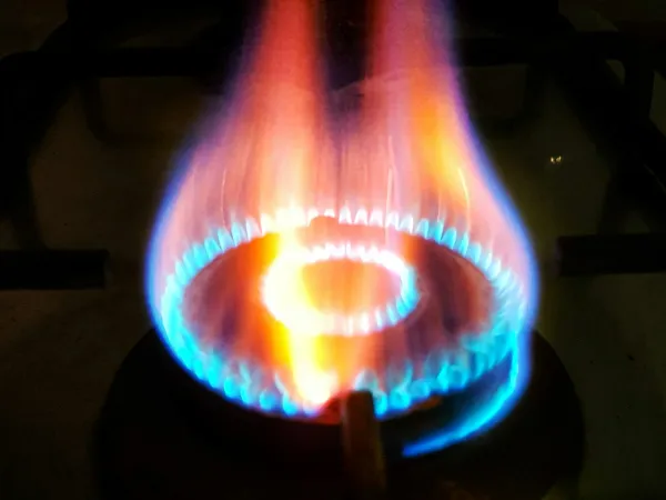Gaz : la CRE publie le prix repère de novembre, +6,6 % à 194,90 €/MWh, et le chauffage passe à 0,1576 €/kWh