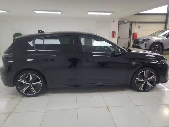 Peugeot 308 hybrid 145 e-dcs6 — photo 7