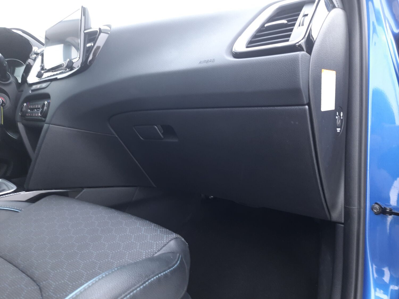 Kia Xceed — photo 10